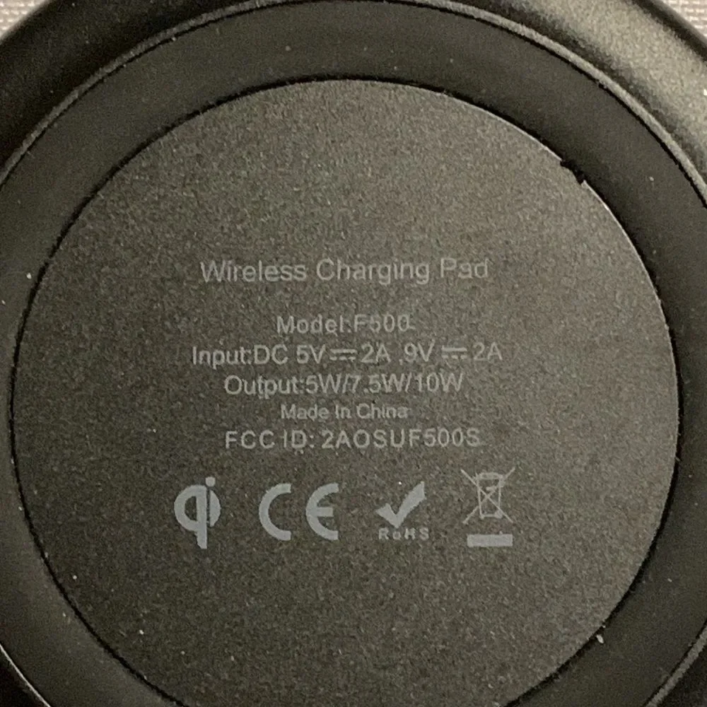 Yootech Set of two wireless chargers. Used one temporary & never the second one